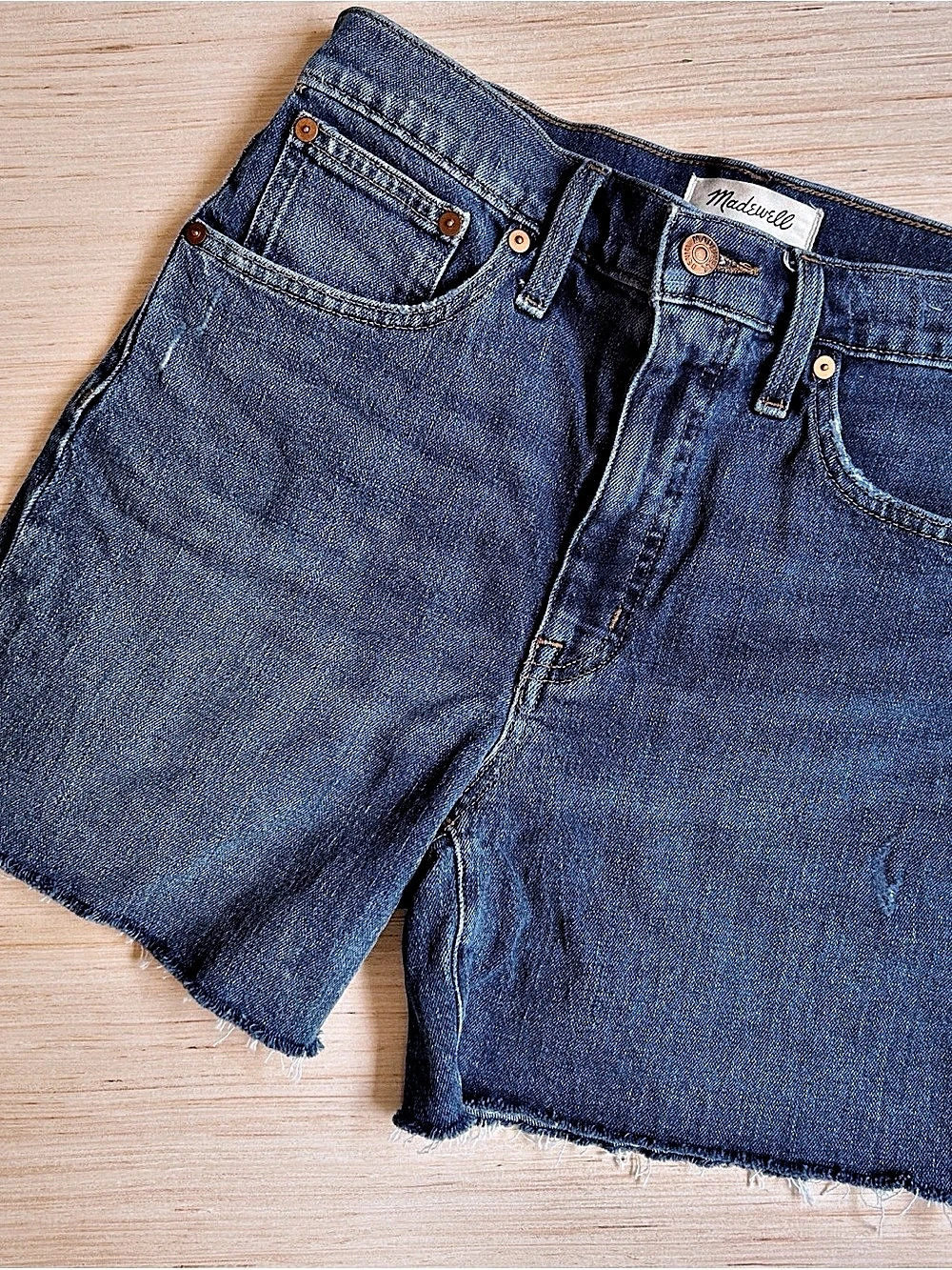 Madewell Women's Raw Hem Denim Jean Shorts Waist 27, 5” inseam